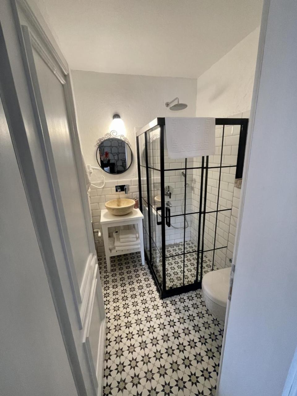 Kupina Alaçatı Luaran gambar
